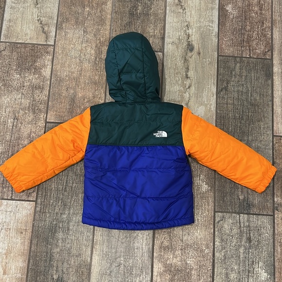 The North Face Reversible Jacket size 18-24mth - Picture 3 of 7